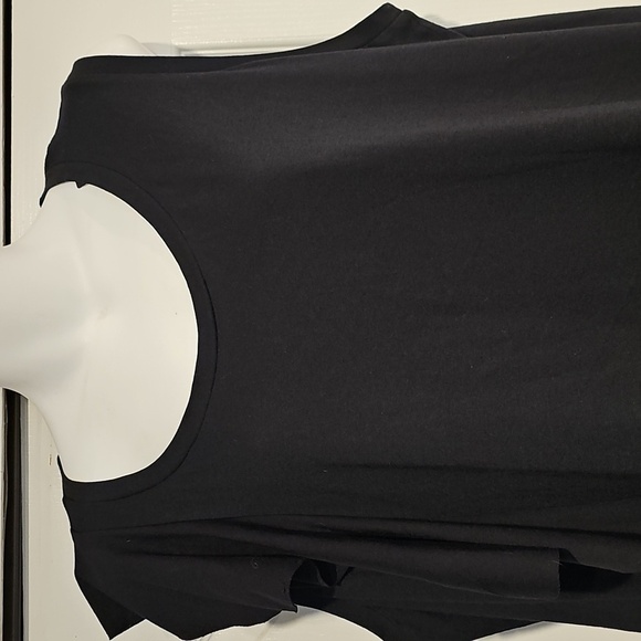 Lane Bryant Top Black with Asymmetrical Hem and Ruffle Side Size 18/20 NWT - Picture 6 of 8